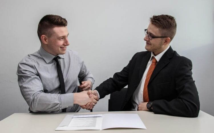Tips to get more users per month in the first year of the SaaS business